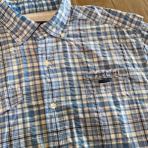 Vineyards Vines Nylon Harbor Shirt | Size: Large